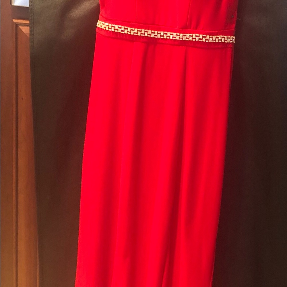 RED DRESS BOUTIQUE - Picture 7 of 9
